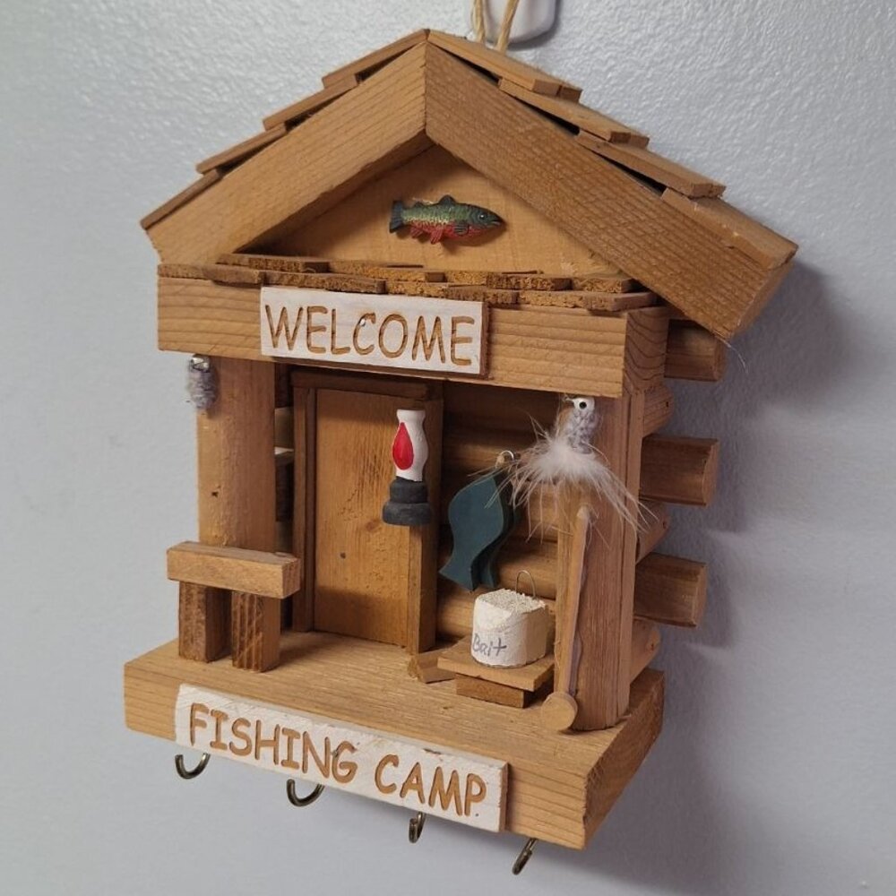 Little‎ Log Fishing Camp Hook Hamging Nebraska Crafted Wood Welcome Fly Lantern